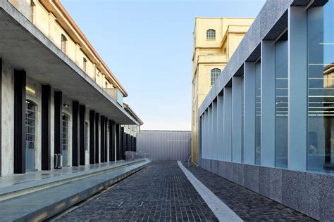 materiali fondazione prada|where is prado museum.